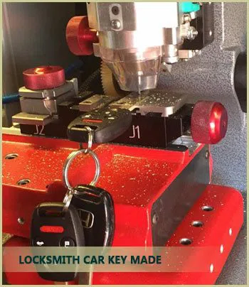 Neighborhood Locksmith Store Tampa, FL 813-778-0346 - car-key-made-68-1m