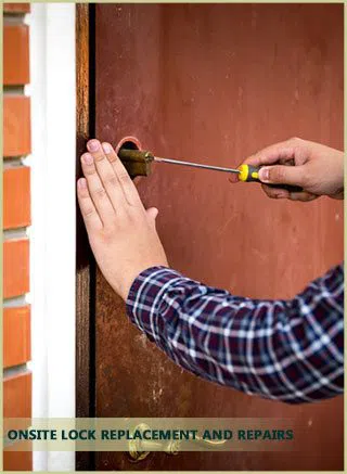 Neighborhood Locksmith Store Tampa, FL 813-778-0346 - lock-rep-cont-img